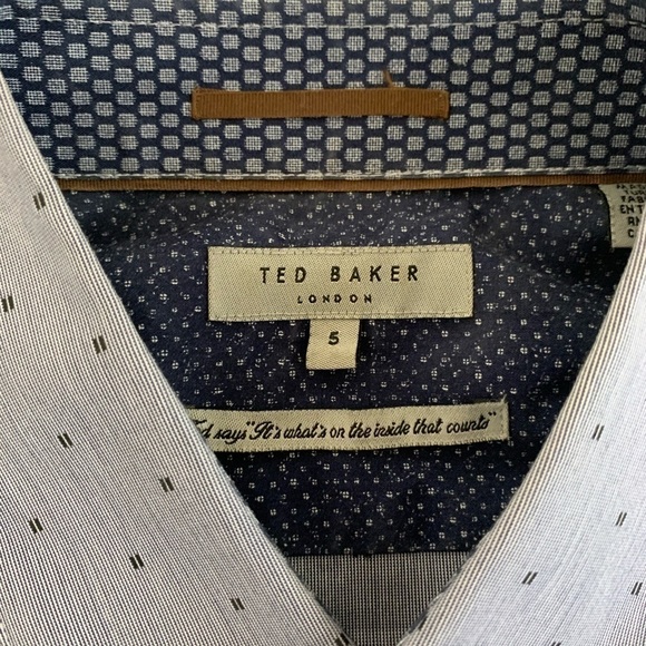 NWOT Men’s Ted Baker Long Sleeved Button Down! - Picture 4 of 8